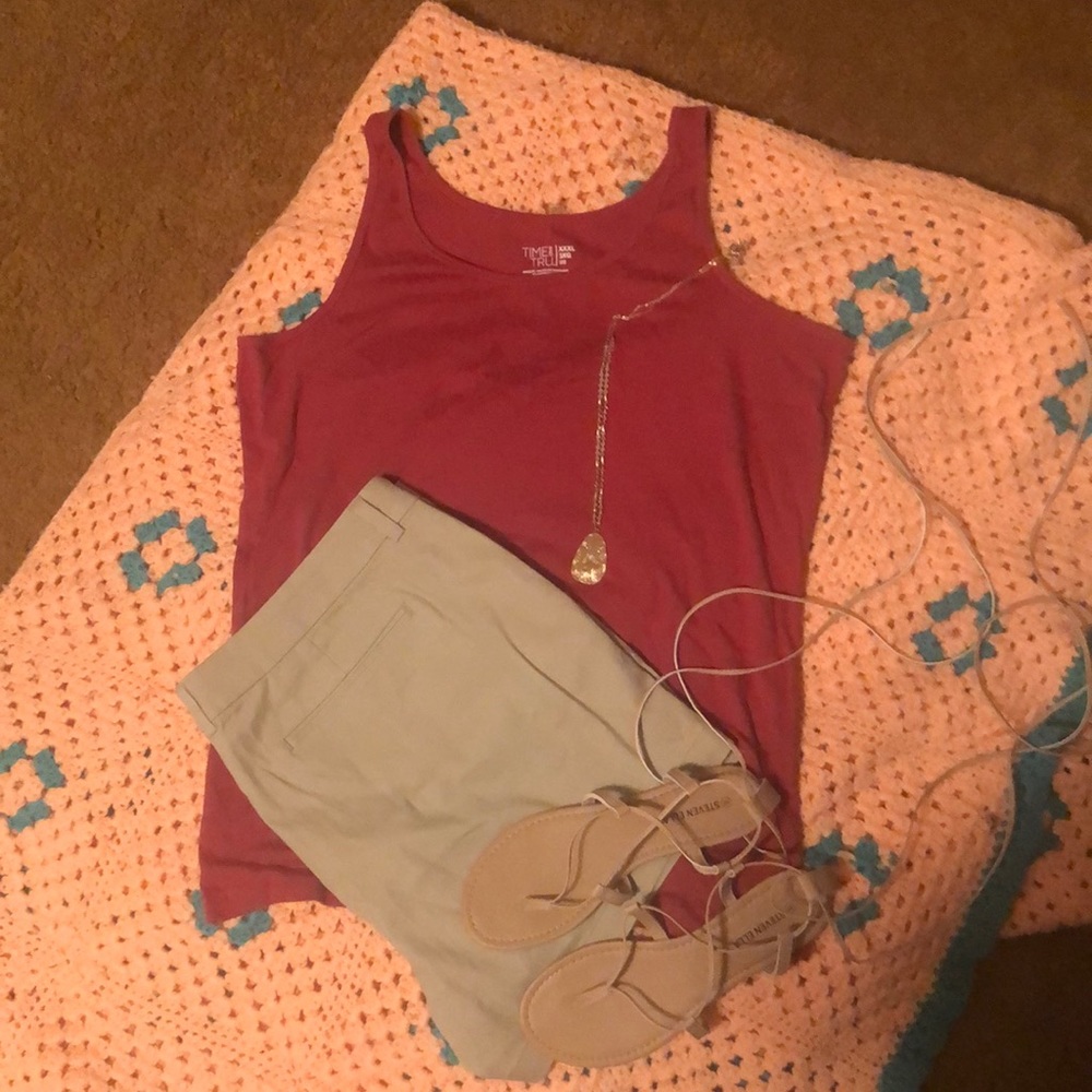 NWT Ana khaki shorts.